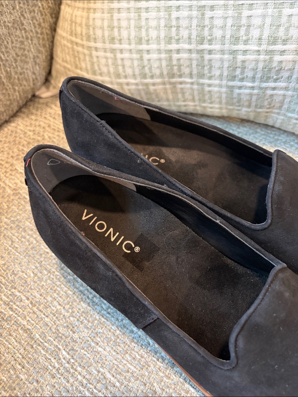Vionic Willa Wedge Loafer Black Suede Flats Shoe water repellant - Picture 6 of 9